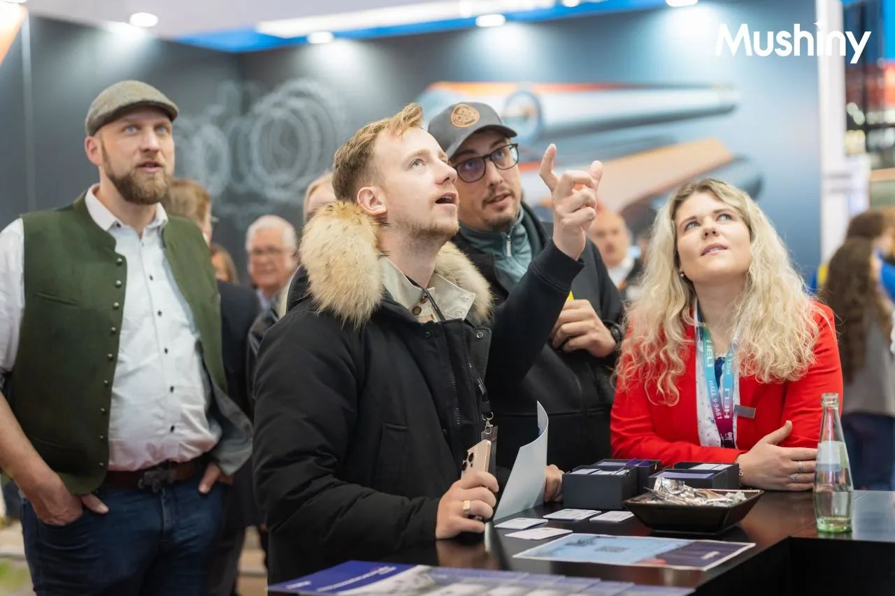 Logimat 2025는 성공적으로 결론을 내립니다 Mushiny 최첨단 기술로 스마트 물류 파를 점화시킵니다!